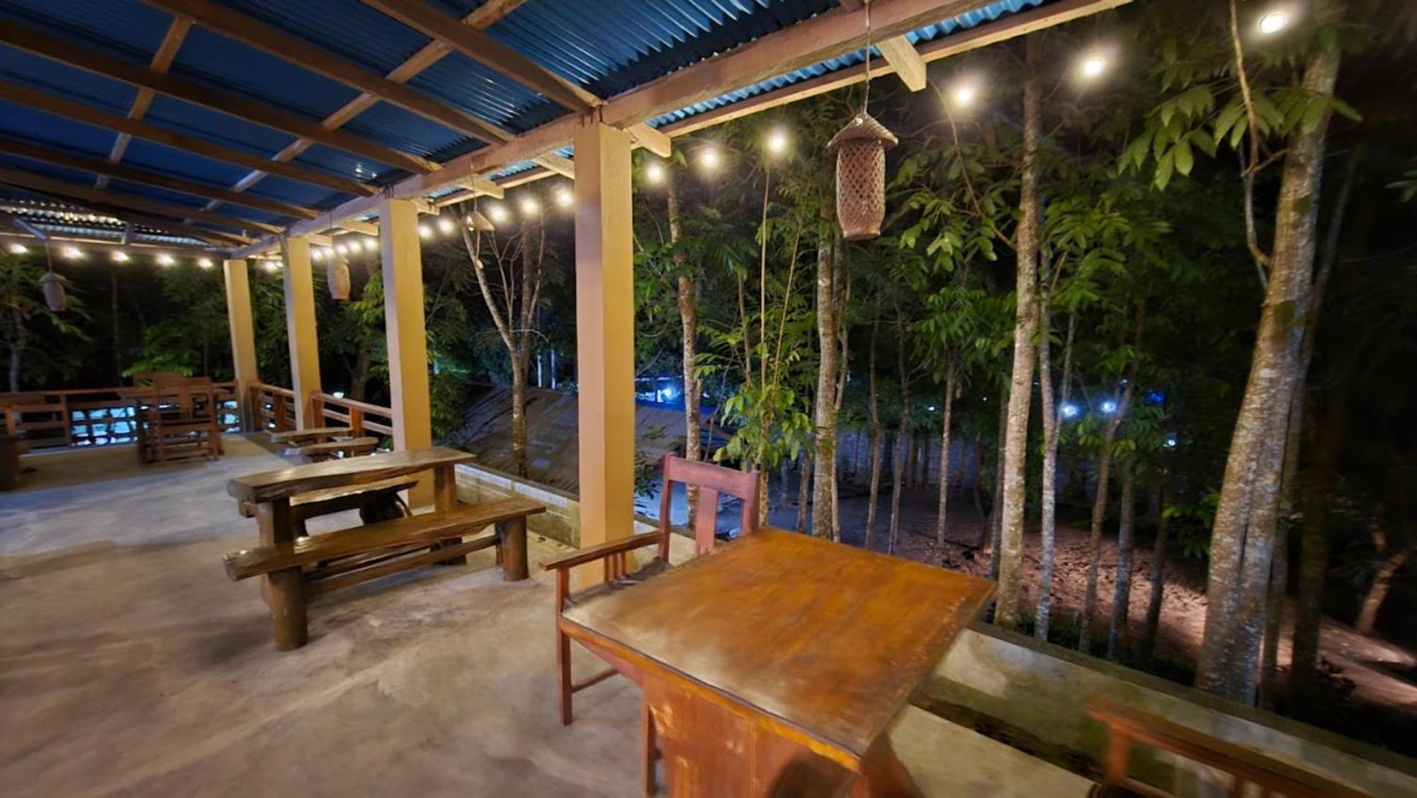 Hotel Tangkoko Macaca Rinondoran Esterno foto